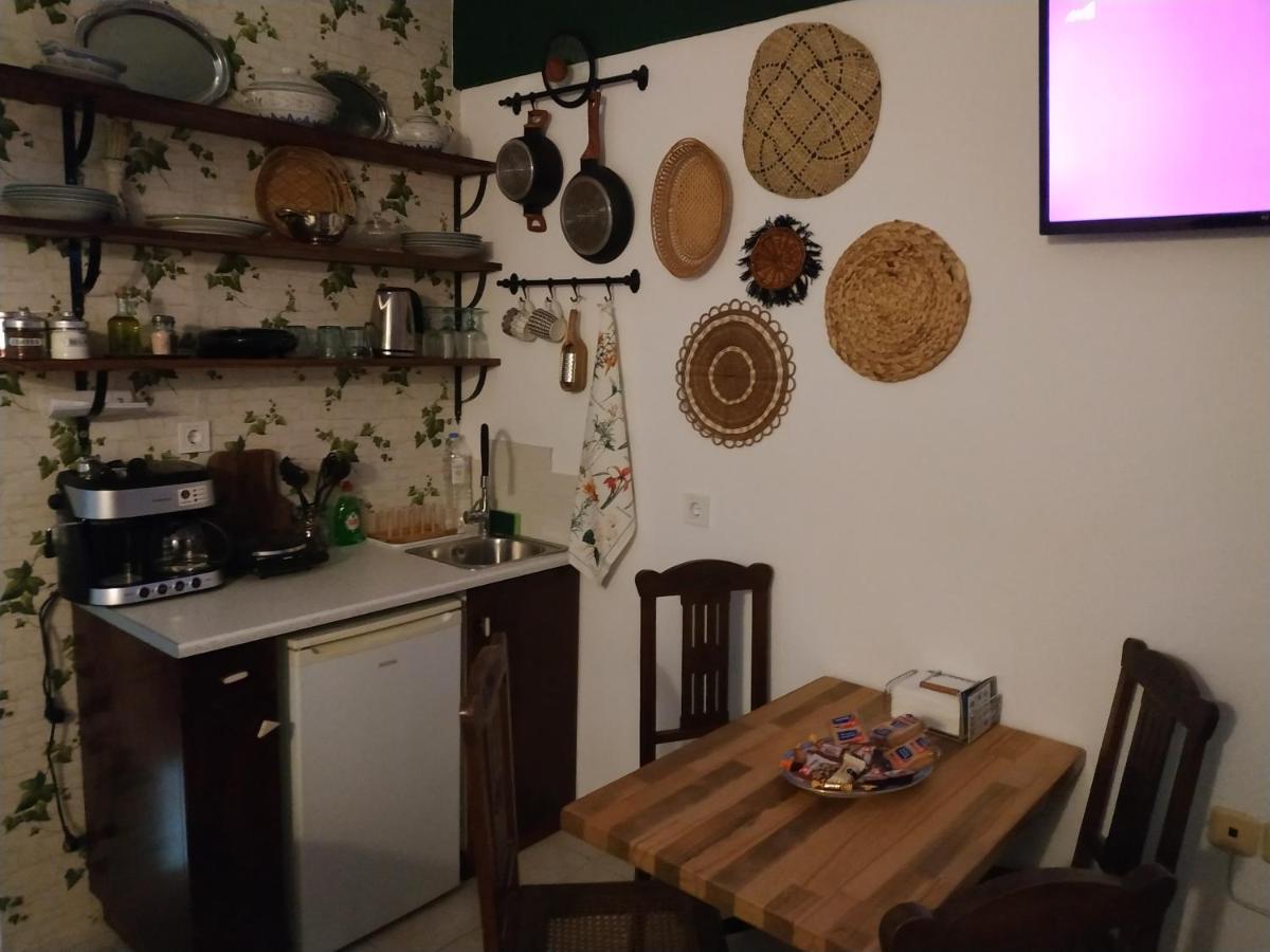 21 * Heraklion (Crete)