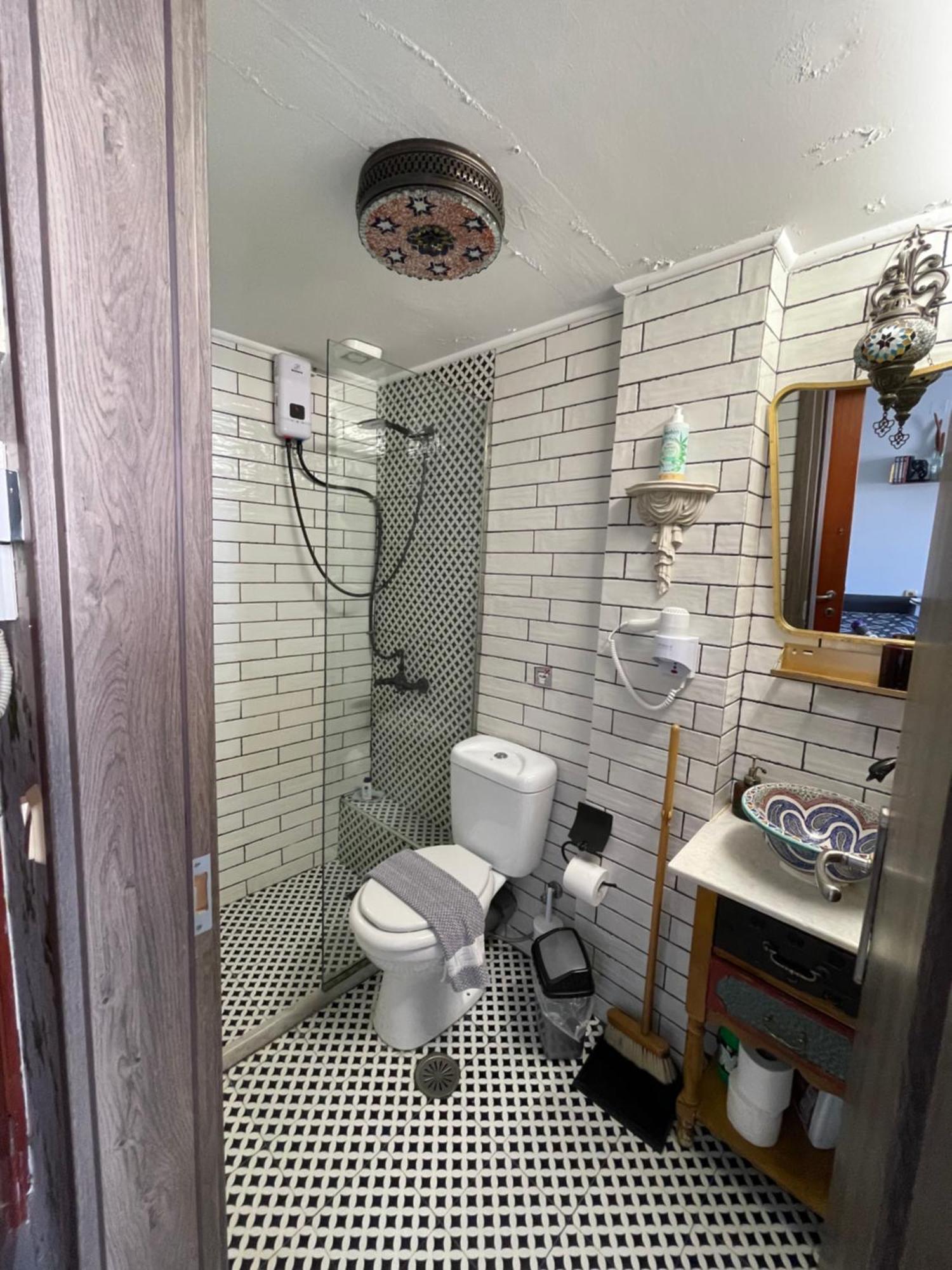 21 Apartment